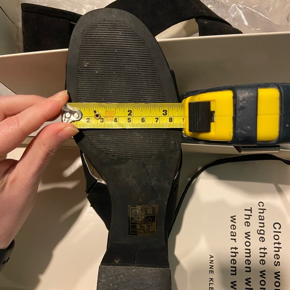 Anne Klein black suede mules size 7 - Picture 7 of 7